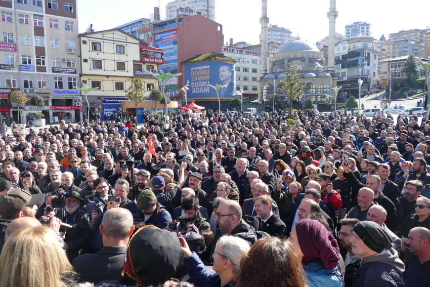 ÇAYKUR işçileri Rize'de toplandı: İşçiler burada kadro nerede - Resim : 1