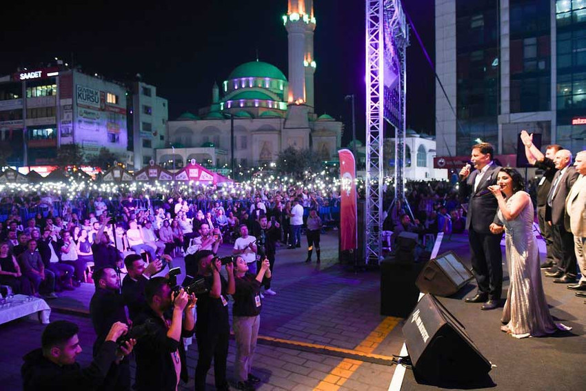 Kardeş Kültürler Festivali’nde Rojda rüzgarı - Resim : 1