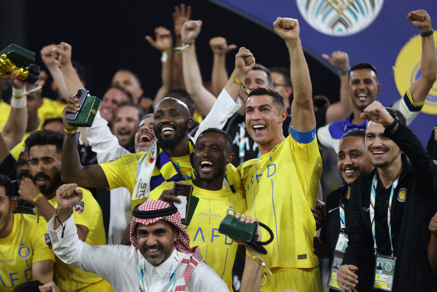 Al Nassr, Ronaldo'nun golleriyle Arap Kulüpler Şampiyonası'nda kupanın sahibi oldu - Resim : 3