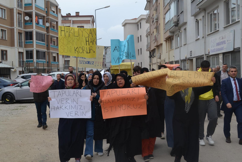 Bursa'da 55 aile tapu mağduru: Müteahhit kayıp, mülk sahipleri isyanda - Resim : 2