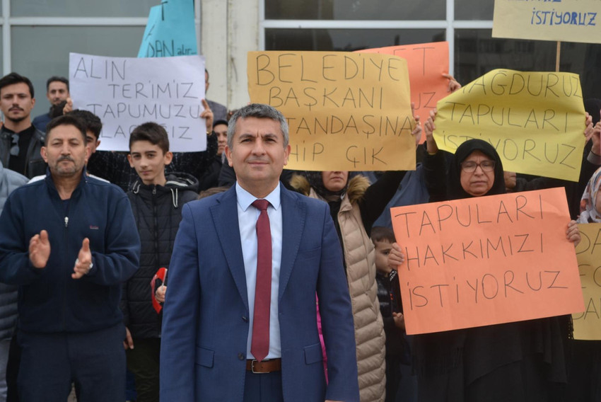 Bursa'da 55 aile tapu mağduru: Müteahhit kayıp, mülk sahipleri isyanda - Resim : 1