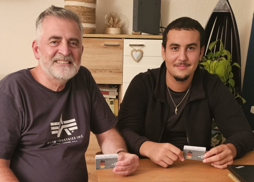 Almanya'da aylık ulaşım 49 euro: 'Gençler arabalara itibar etmiyor' - Resim : 1