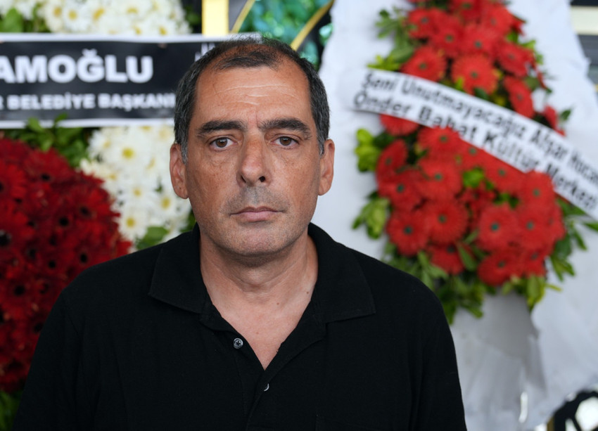 Afşar Timuçin son yolculuğuna uğurlandı - Resim : 1