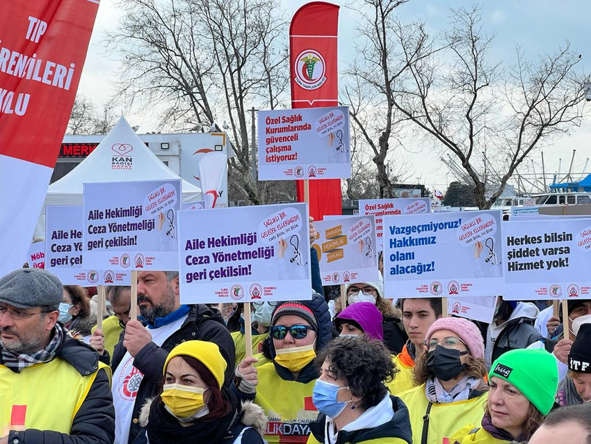 Hekimler, Tıp Bayramı Haftası’nda 2 gün iş bırakacak - Resim : 1