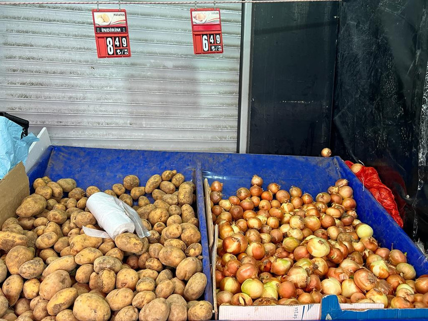 Manavlarda 'tane işi alışveriş' dönemi: Garibanın yediği bir patates soğan vardı - Resim : 3