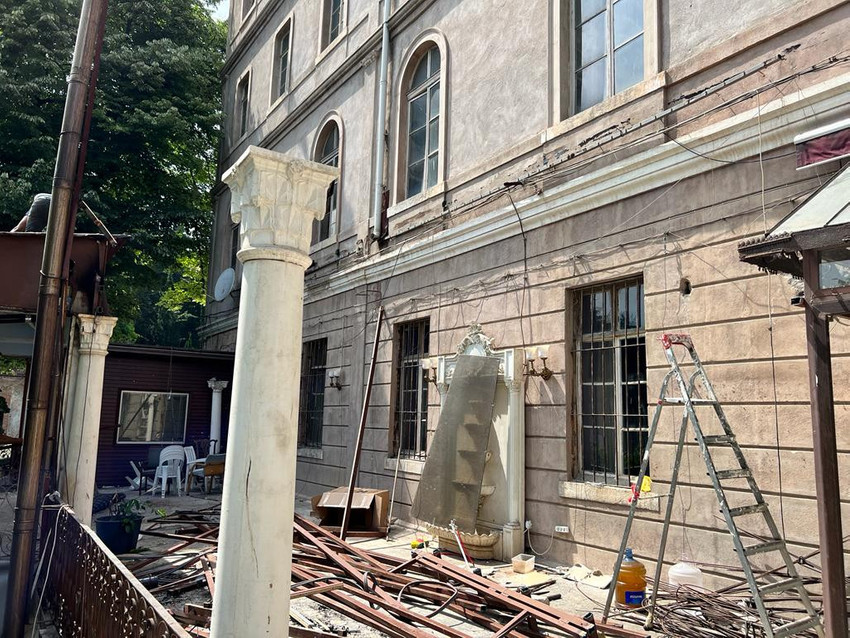 Beyoğlu’nda Fransa’ya ait binaya el konuldu - Resim : 2