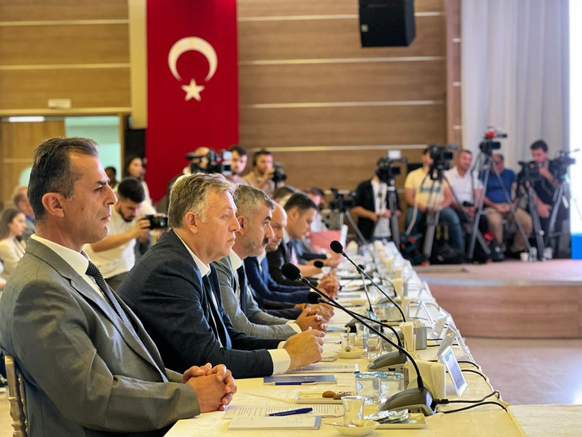 İstanbul'da toplu ulaşıma zam 'ertelendi' - Resim : 2