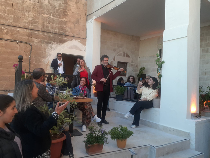 Meyman Mardin Sanatevi'nin ilk sergisi: Misafir - Resim : 3
