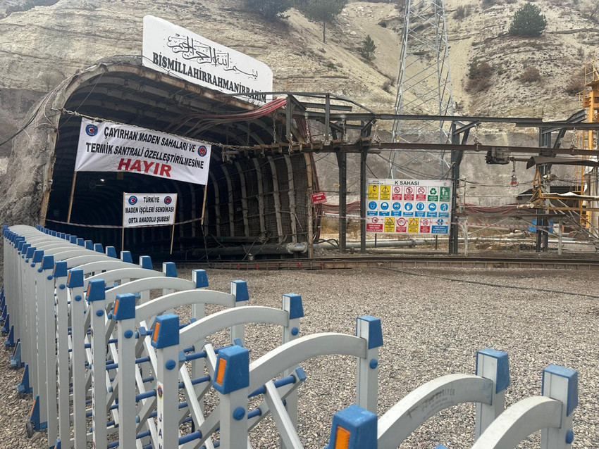 Madencilerin eylemi 2. gününde: Varlık satışına hayır - Resim : 1