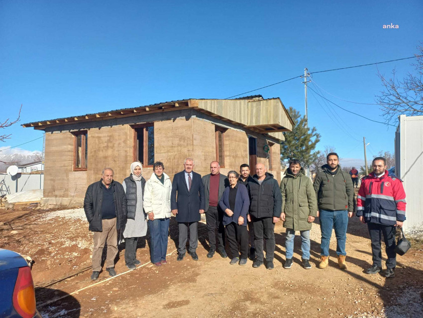 Depreme dayanıklı 'Emine Teyze Evi' projesinde ilk ev Malatya'da yapıldı - Resim : 1