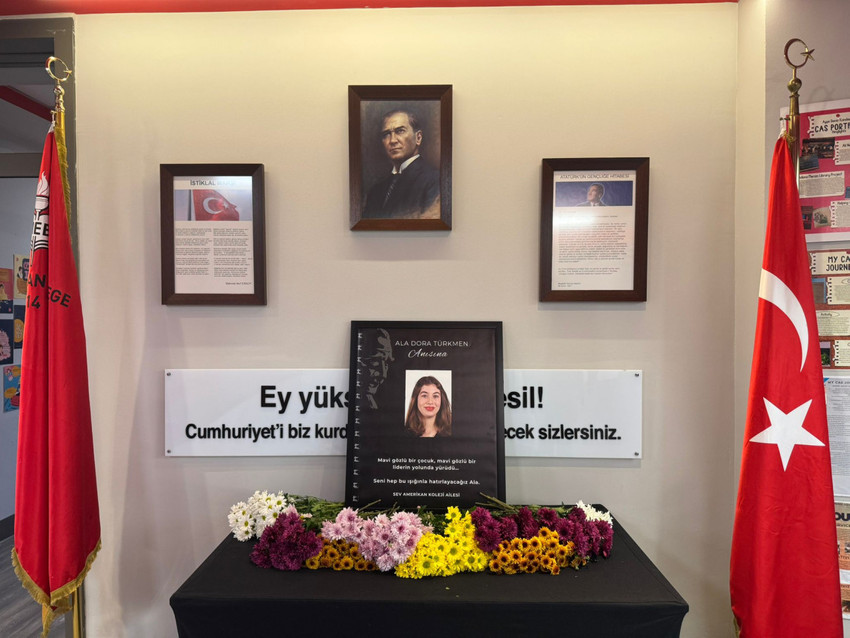 Otel yangınında hayatını kaybeden öğrenciler okullarında anıldı - Resim : 2