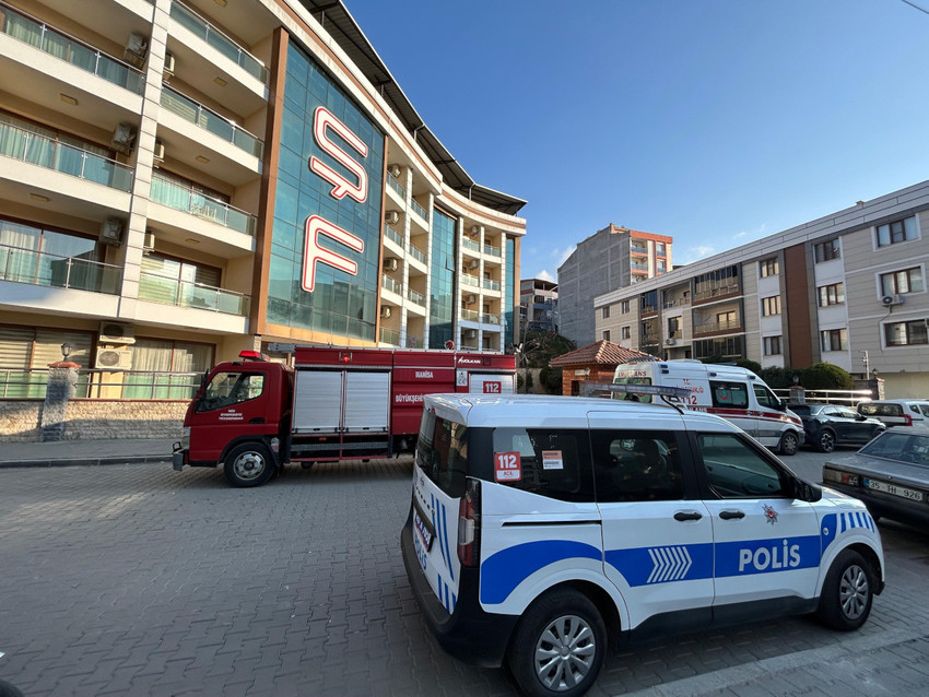 Eski Turgutlu Ülkü Ocakları Başkanı evinde ölü bulundu - Resim : 1