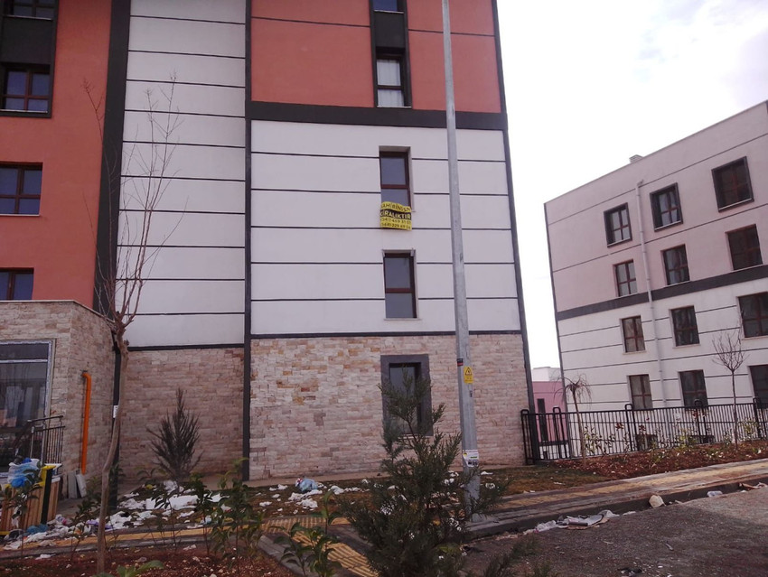 Urfa'da deprem konutları satışta: 'Yasal değil' - Resim : 2