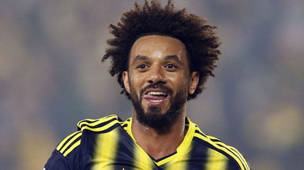 Fenerbahçe'nin eski yıldızı Baroni futbolu bıraktı