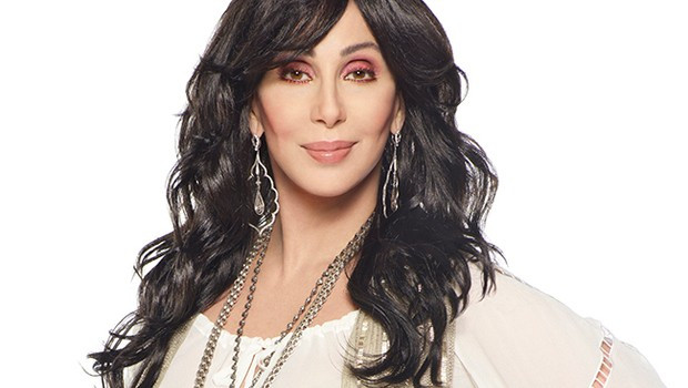 Cher'in patlama emoji'li mesajına tepki yağdı