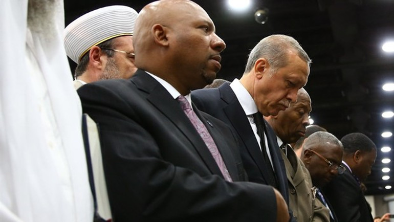 Cumhurbaşkanı Erdoğan cenaze ziyaretini yarıda kesti