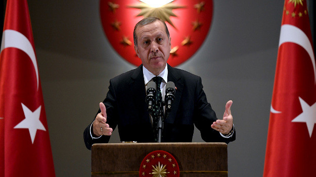 Erdoğan İHH'cıları silip attı: Bana mı sordunuz
