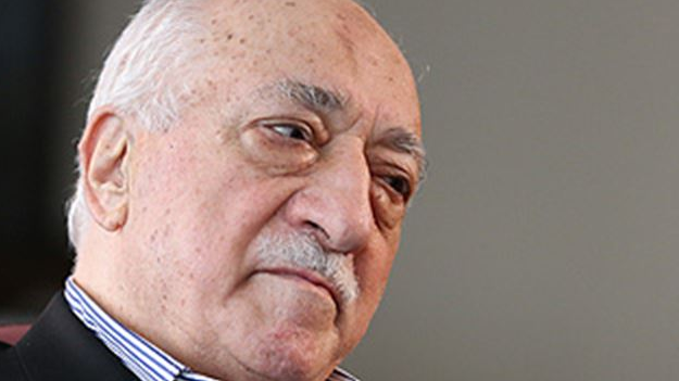 Eski CIA yetkilisi Fethullah Gülen'i savundu