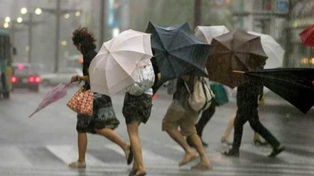 İstanbul ve 3 il için kuvvetli yağış uyarısı