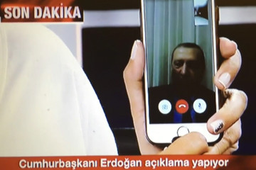 Hande Fırat, Erdoğan ile FaceTime üzerinden konuşmuş