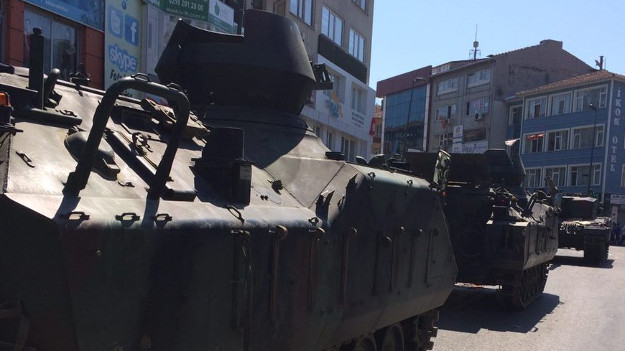 'Türk ordusu artık kırık dökük bir güç'