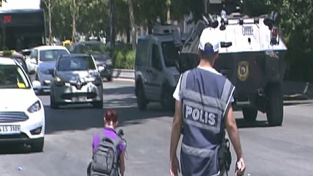 Ankara Adliyesi önünde çatışma