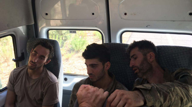Marmaris'teki askerlerden 7'si yakalandı