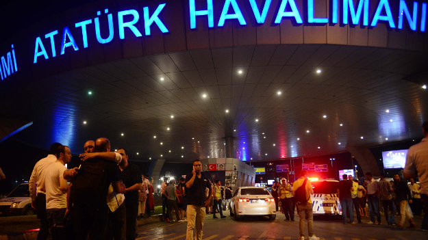 Atatürk Havalimanı'na saldırı Menbiç'te planlandı