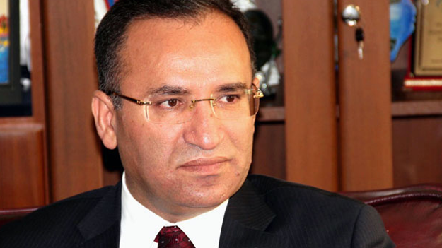 Adalet Bakanı Bozdağ'dan, Akın Öztürk açıklaması