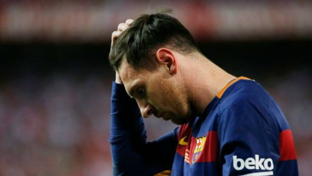 'Depresyona giren' Messi Barcelona'yı bırakacak mı?