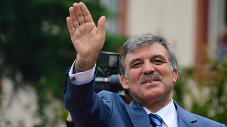 Abdullah Gül: Herkes aklını bir kişiye teslim ederse sonu böyle olur
