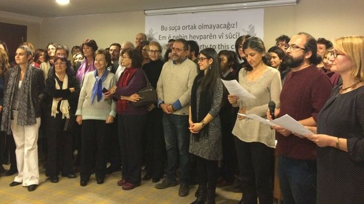 Anadolu Üniversitesi'nde 20 akademisyene uzaklaştırma