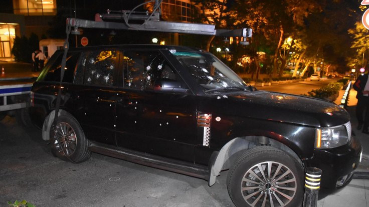 Beşiktaş'ta lüks cipe silahlı saldırı: 1 ölü