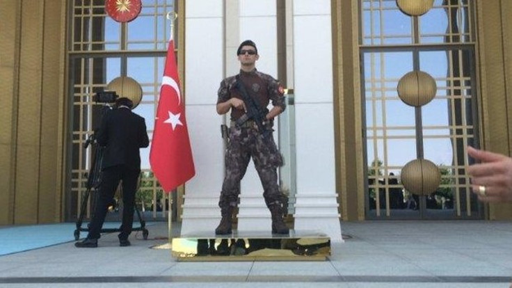 Erdoğan, Nazarbayev'i böyle karşıladı