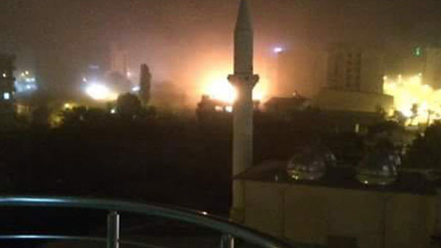 Van'da karakola bombalı saldırı