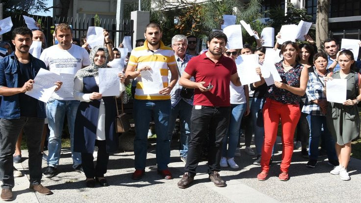 Öğretmen adaylarından 'mülakat' protestosu