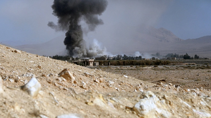 ABD jetleri Suriye ordusunu bombaladı