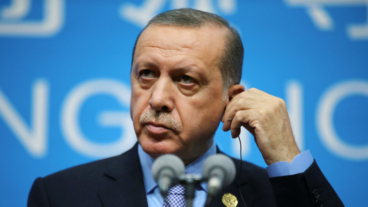 Erdoğan: Suriye'de 95 km'ye 40 km güvenli bölge oluşturulmalı