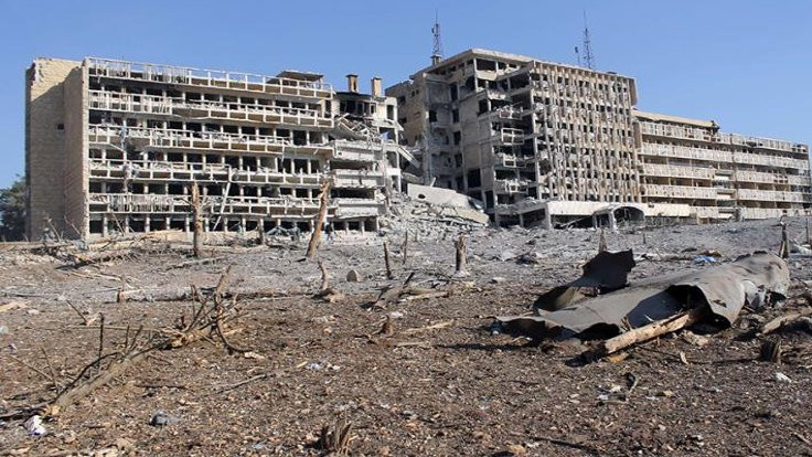 Halep'te son iki hastane hedef oldu