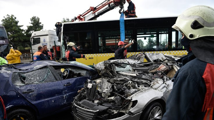 Metrobüs kazasındaki zararları İETT ödeyecek