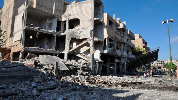 Suriye'de aynı saatlerde beş saldırı