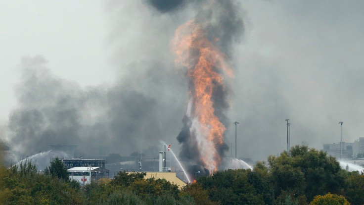 Kimya fabrikasında patlama: Altı kişi kayıp