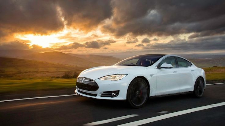 Tesla'nın tüm yeni otomobilleri sürücüsüz olacak