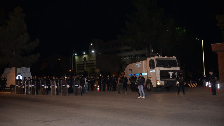 HDP'li vekiller Diyarbakır'a gitti
