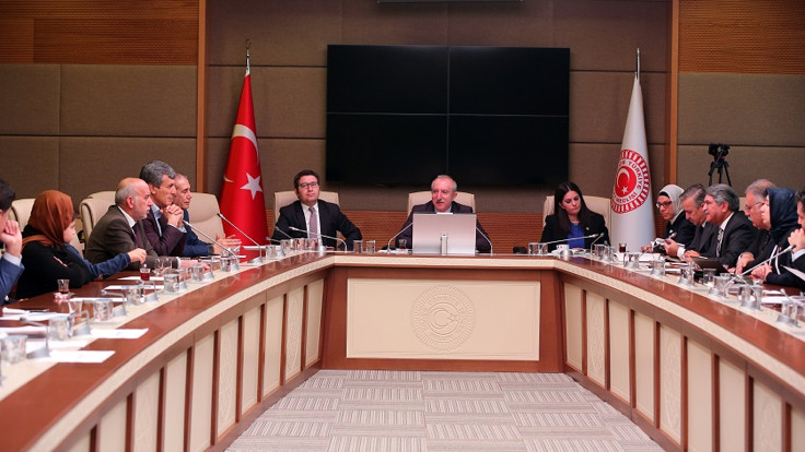 Diyarbakır Cezaevi'nin gardiyanı Meclis komisyonuna konuştu