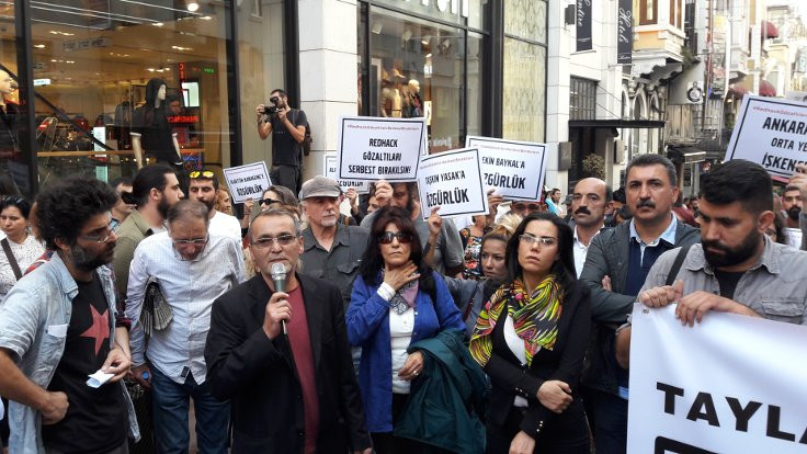 İstanbul'da Redhack eylemi