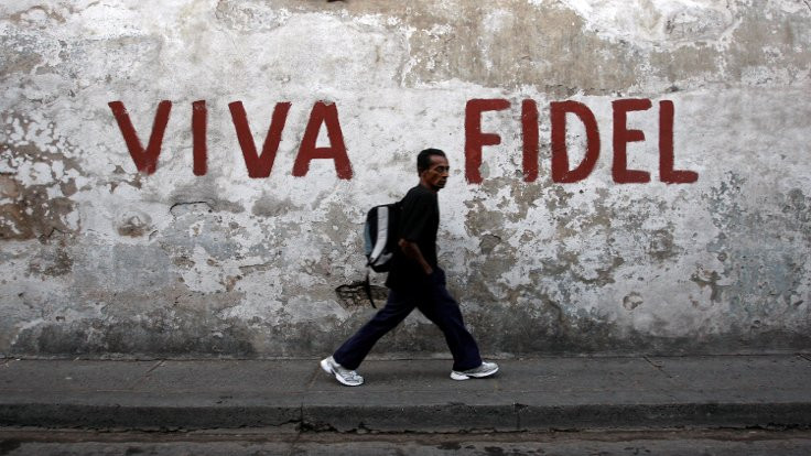 Küba yasta: Komünist olmasak da Fidelist'iz!