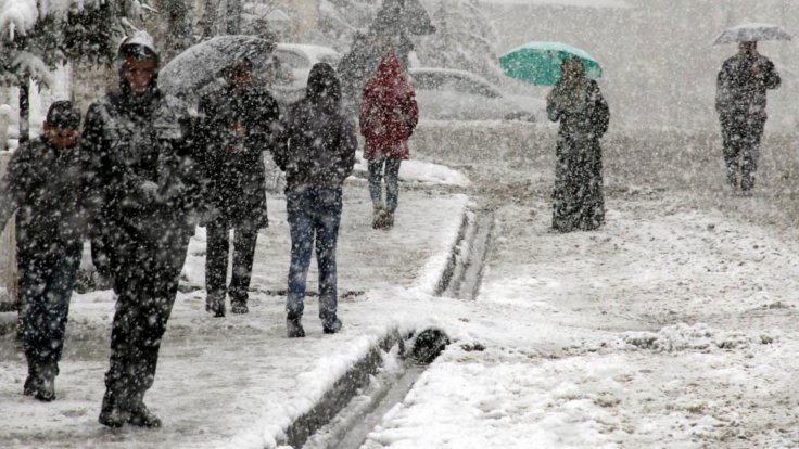 Kar tekrar İstanbul'da