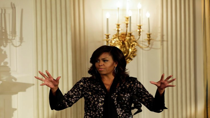 Michelle Obama'ya 'topuklu maymun' benzetmesi istifa getirdi