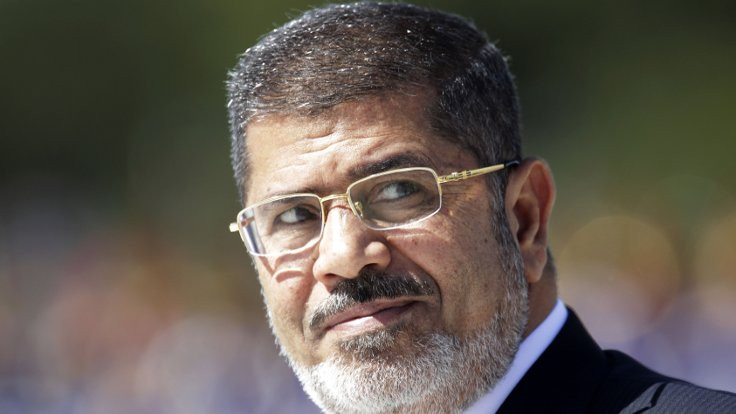 Mursi'ye Katar'dan 25 yıl